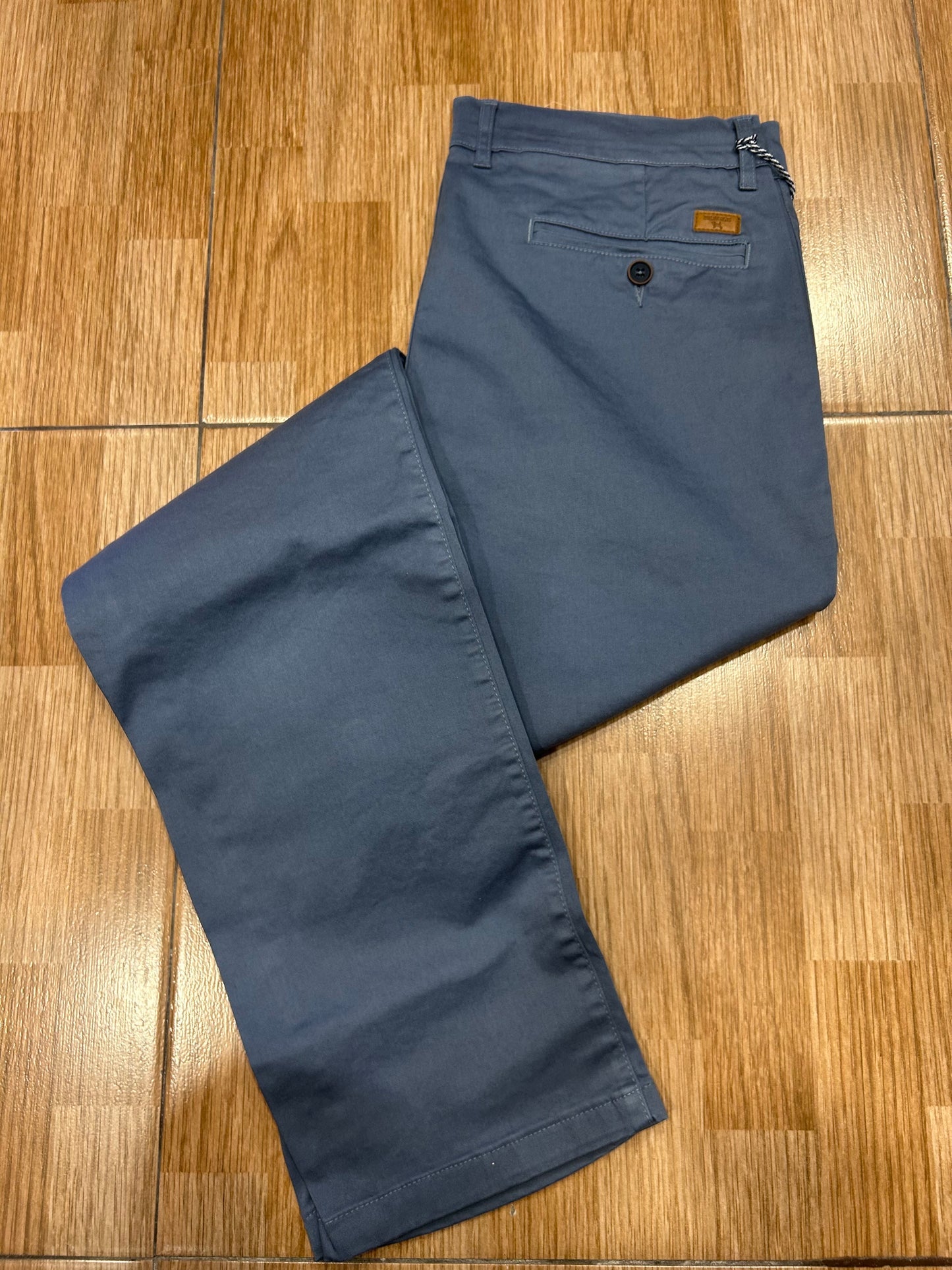 PANTALON CHINO
