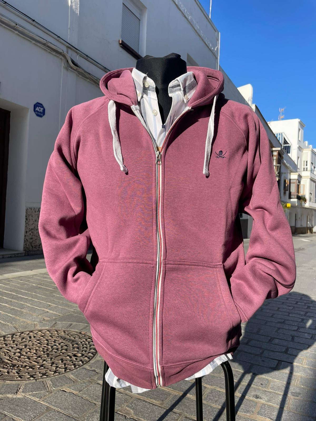 SUDADERA CON CREMALLERA